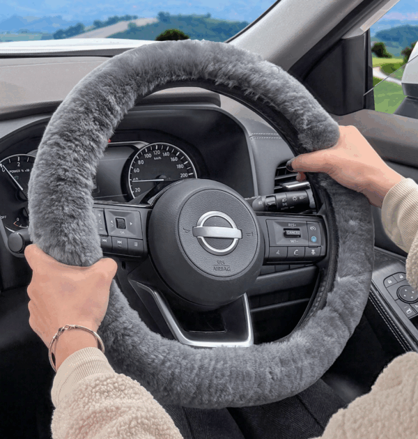 20mm Sheepskin Steering Wheel Cover